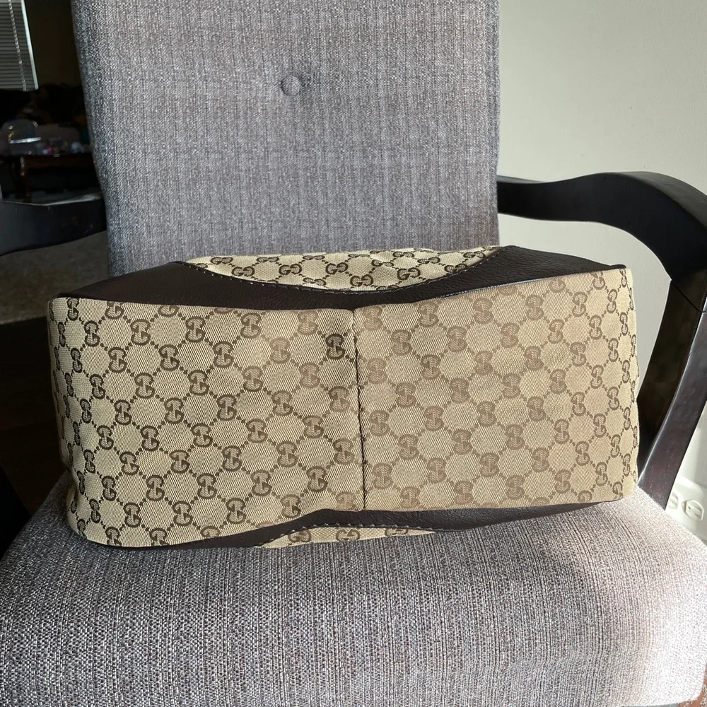 Authentic Gucci bag - Picture 9 of 16
